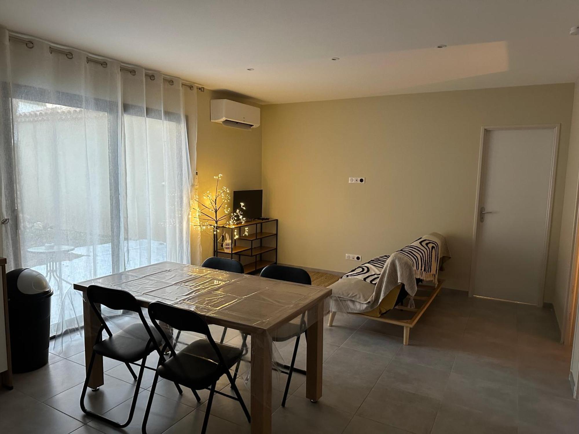 Maison T3 Dans Un Village Calme Saint-Mitre-les-Remparts Exterior photo